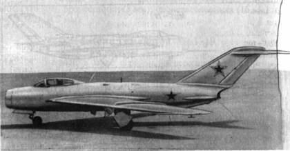 Истребитель сопровождения И-360 (СМ-2) с верхним расположением стабилизатора