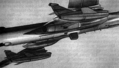 Самолеты-снаряды КС под крылом Ту-16КС